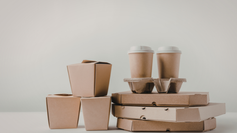 Elias Assum Sabbag Junior explora como embalagens retornáveis podem otimizar o desempenho logístico nas cadeias industriais.